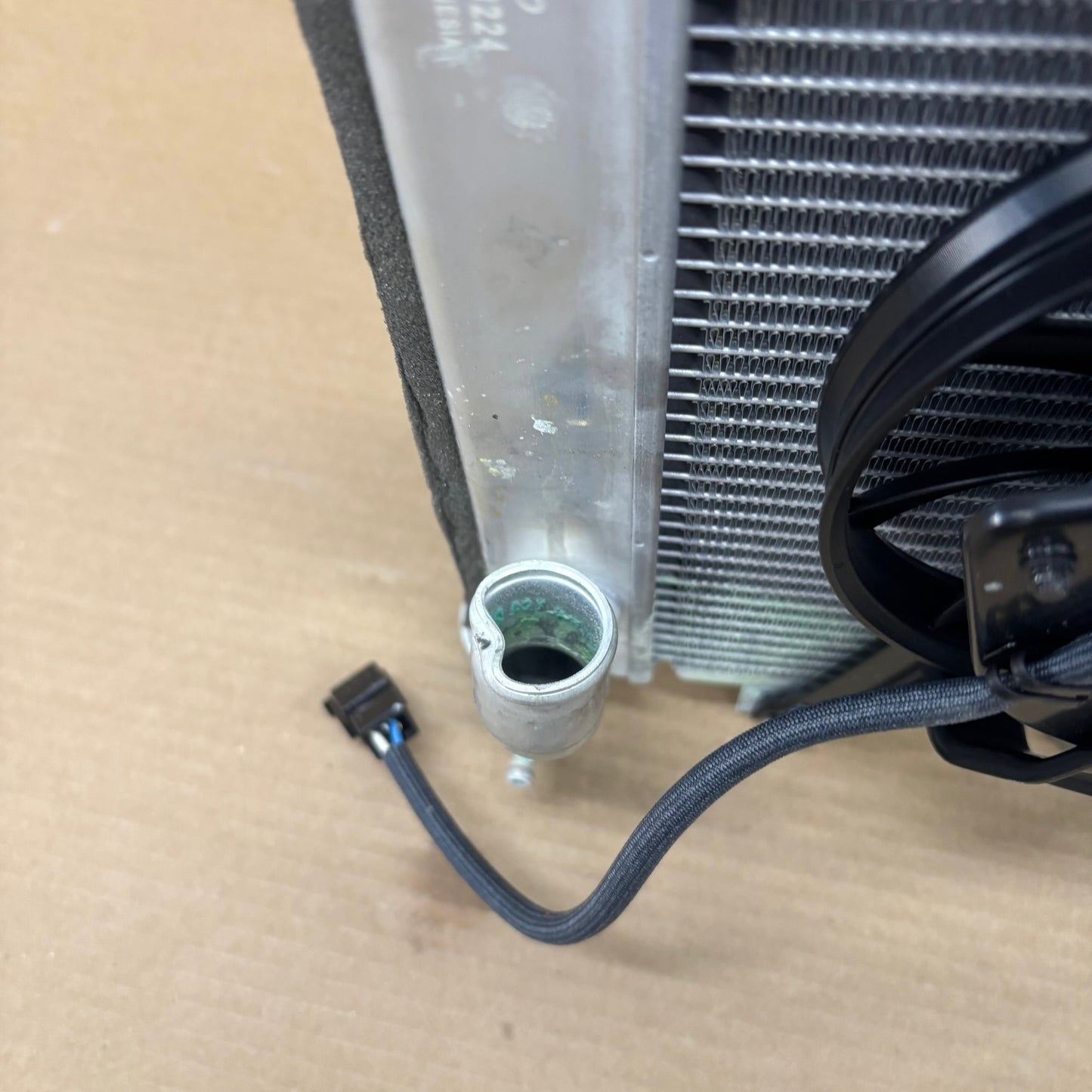 2023 Kawasaki ZX14 - Radiator with fan