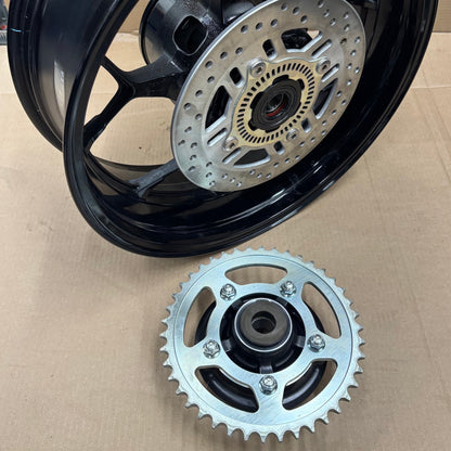 2023 Kawasaki ZX14 - Rear wheel black