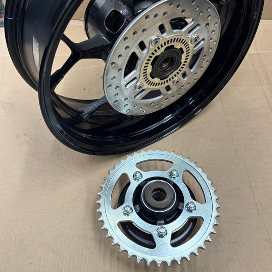 2023 Kawasaki ZX14 - Rear wheel black