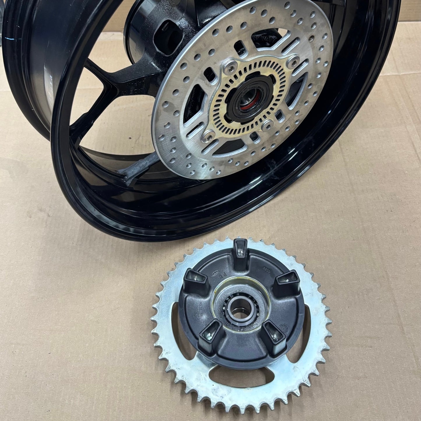 2023 Kawasaki ZX14 - Complete wheel set