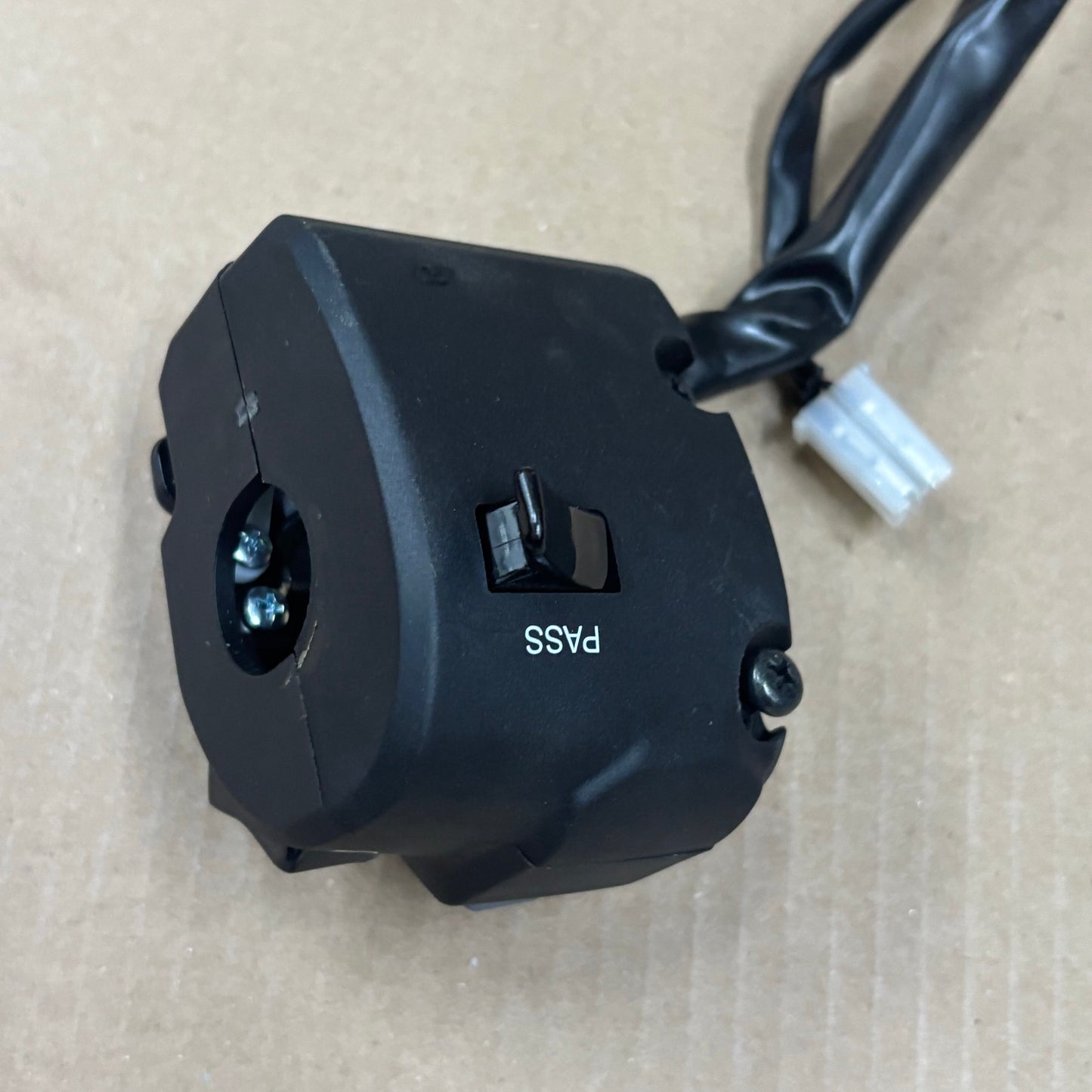 2023 Kawasaki ZX14 - Left handlebar switch