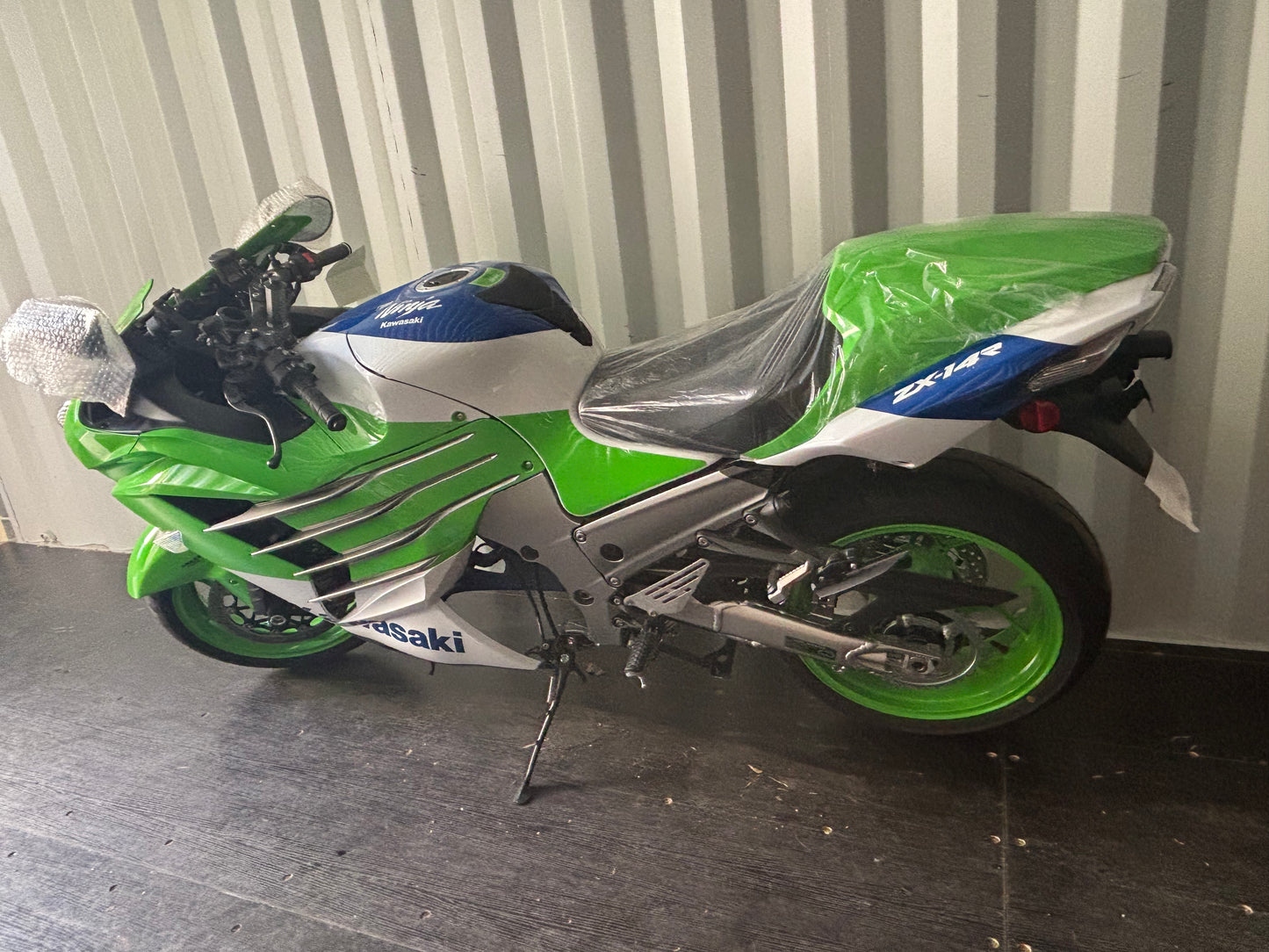 2024 Kawasaki ZX-14 (Parts Only) – New, no engine
