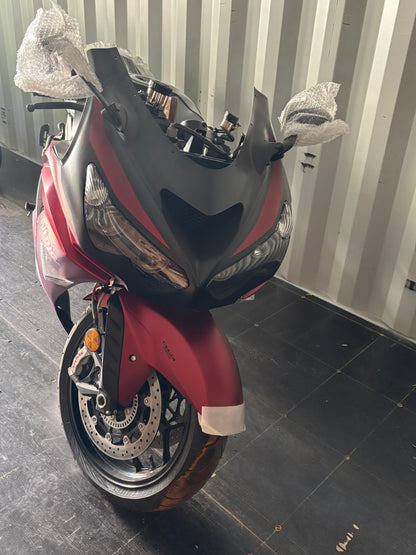 2025 Kawasaki ZX-14 (Parts Only) – New, no engine